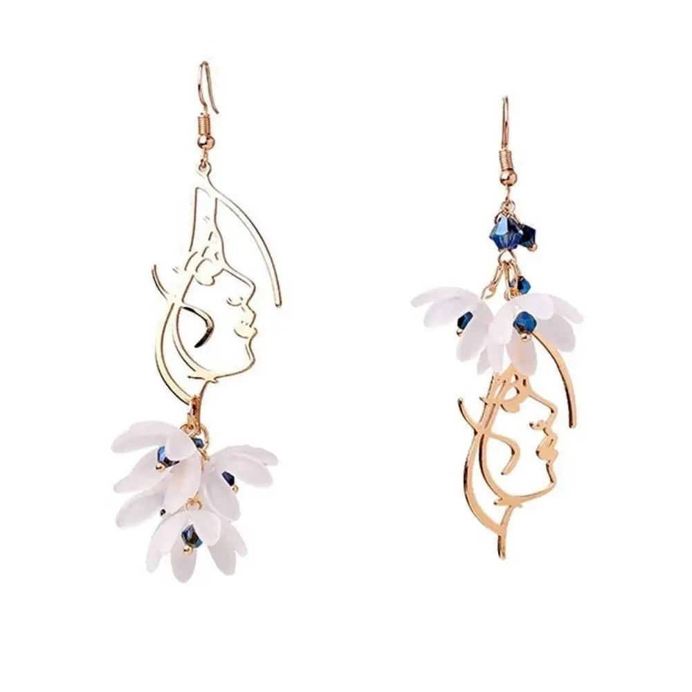 

1 Pair Creative French Flower Petal Long Tassel Earring Small Fragrant Wind Asymmetric Super Fairy Earrings Women Jewelry Gift