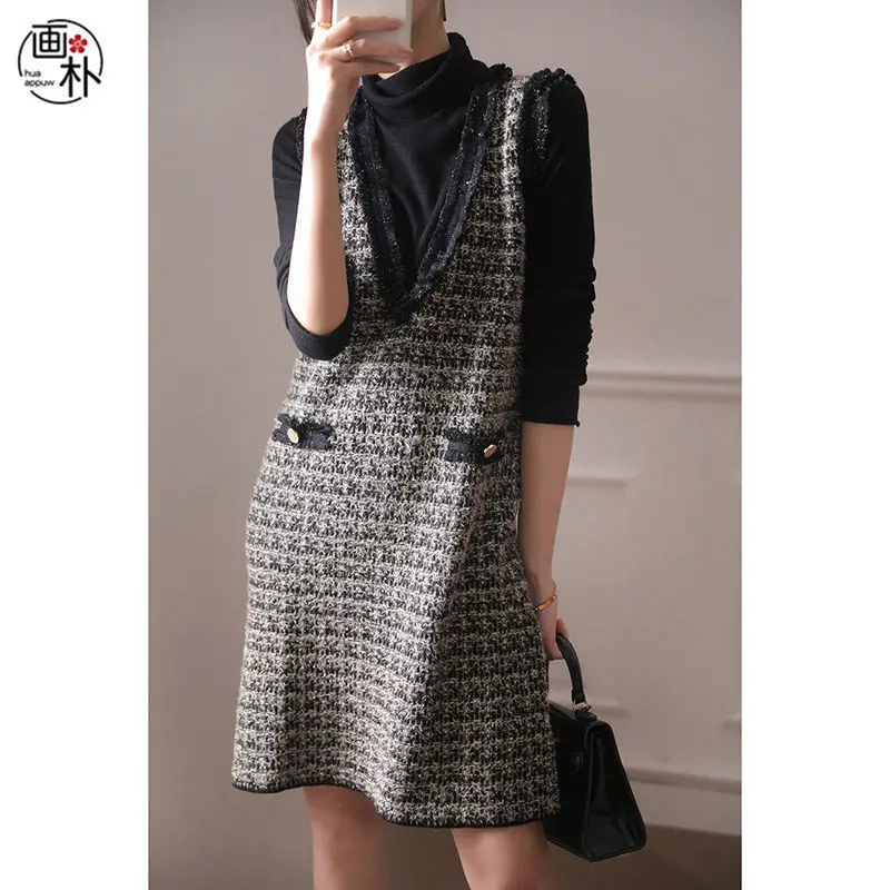

thousand bird lattice sleeveless vest dress women's dress 2021 autumn and winter new aging lady temperament trend