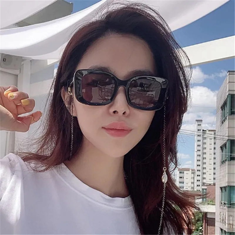 

Square Sunglasses Women Eyewear Retro Vintage Frame Black Sun Glasses Female Lady Shade Eyeglasses