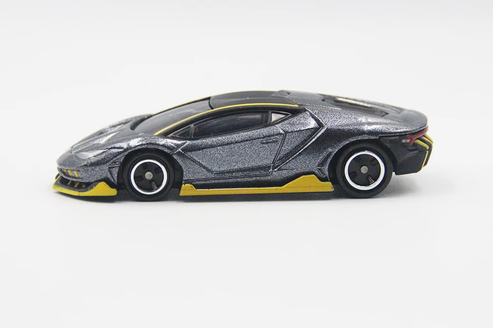 Автомобиль Takara TOMY Tomica литые игрушки мини металлическая модель автомобиля аниме