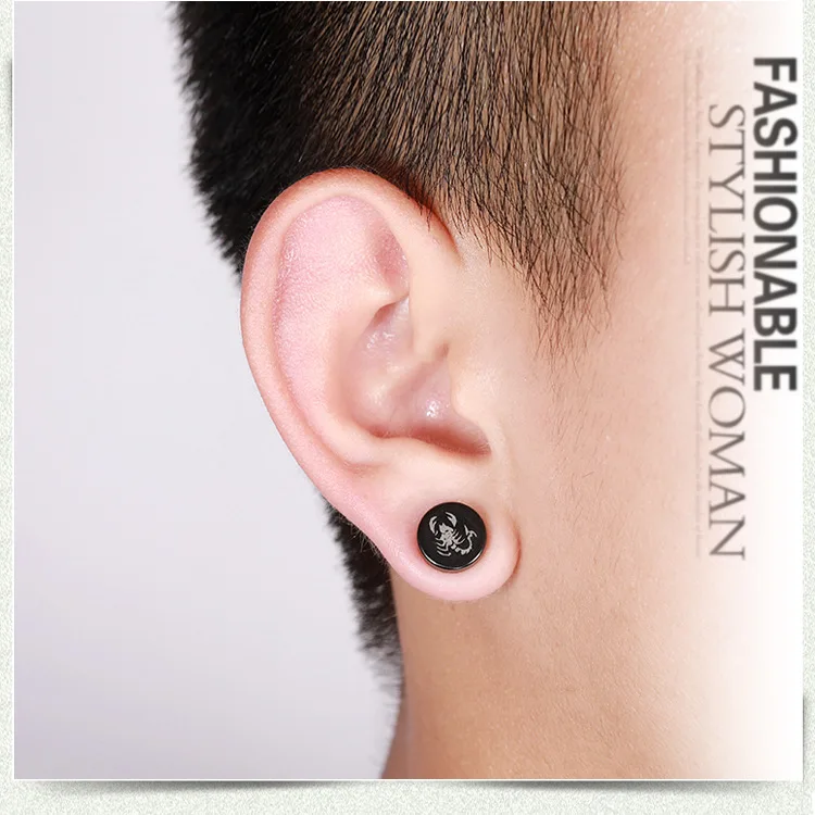 

1PCS No Hole Round Crystal Magnetic Magnet Scorpion Earrings For Women Men Punk Stainless Steel earrings