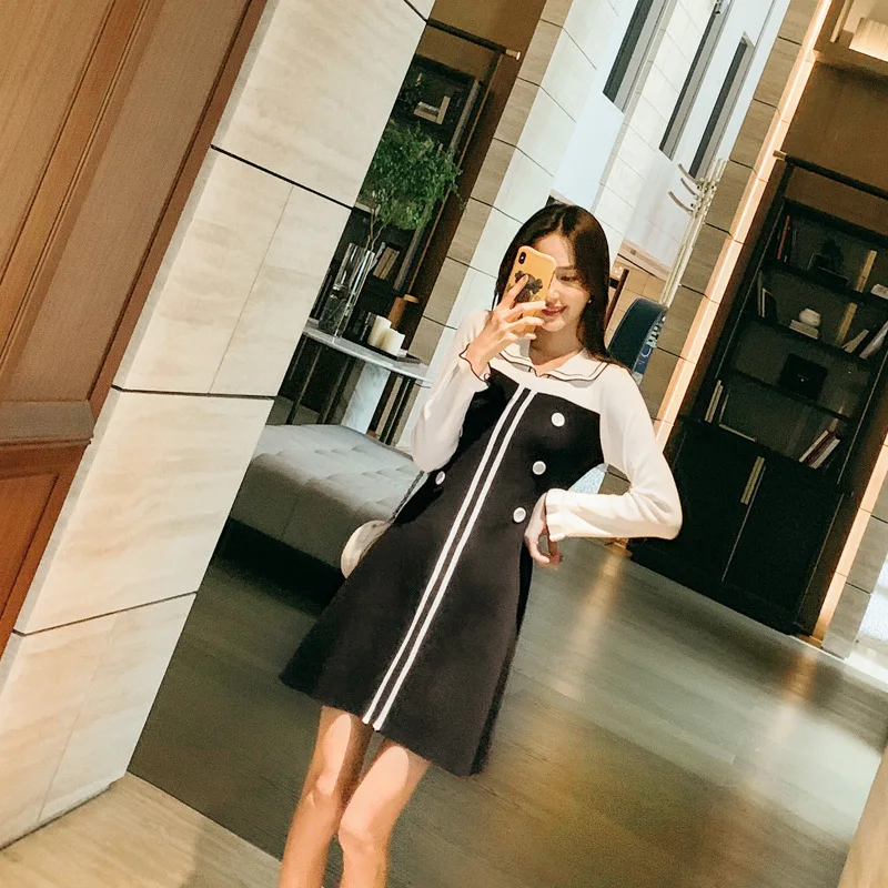 Коллекция 2019 года Осеннее шифоновое сшитое платье с фальш двумя закрытыми