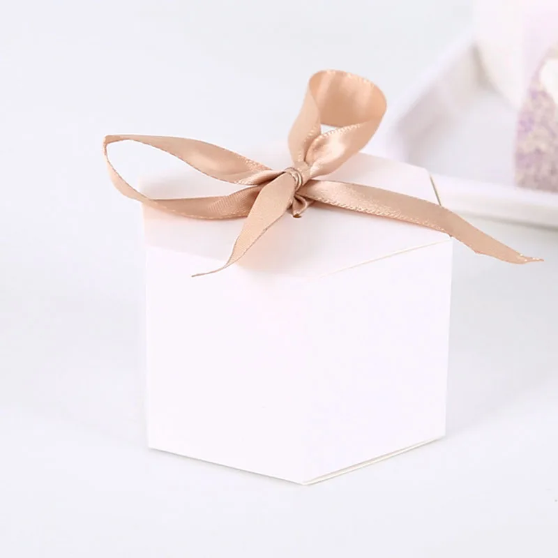 

10PCS 8.5*7.5*5.5CM Candy Carton Box baking Packaging Gift box Pastry Biscuit Box hexagonal hand-held Box