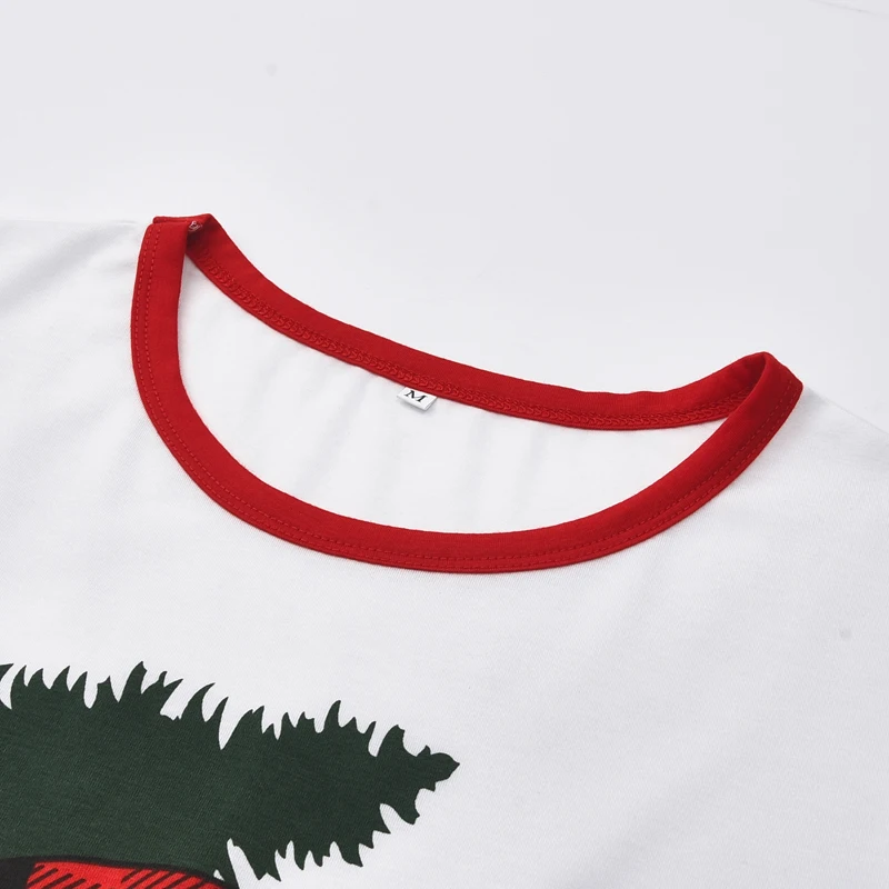 

2021 New Father Mother And Kids Clothing Outfits Christmas Pajama Party Costume Long Sleeve Trousers Set Family Matching Clothes