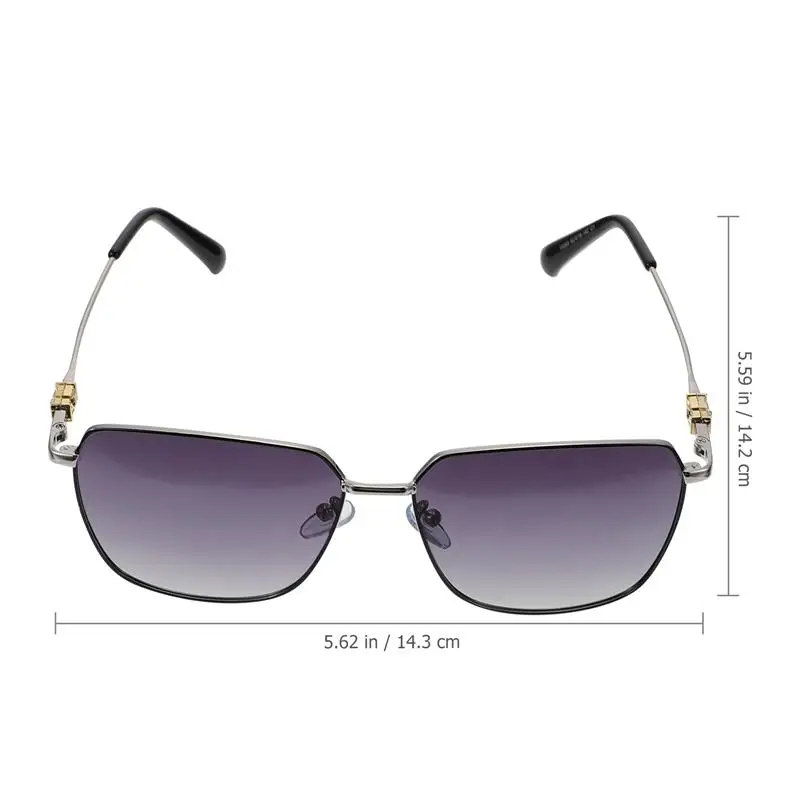 

1 Pair of Convenient Chic UV Protection Sunglasses Fashionable Photo Props