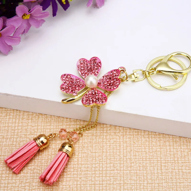 

Beautiful Lucky Crystal Clover Keychain Fashion Pink Blue Tassel Pendant Keyring Women's Bag Pendant Jewelry Christmas Gift