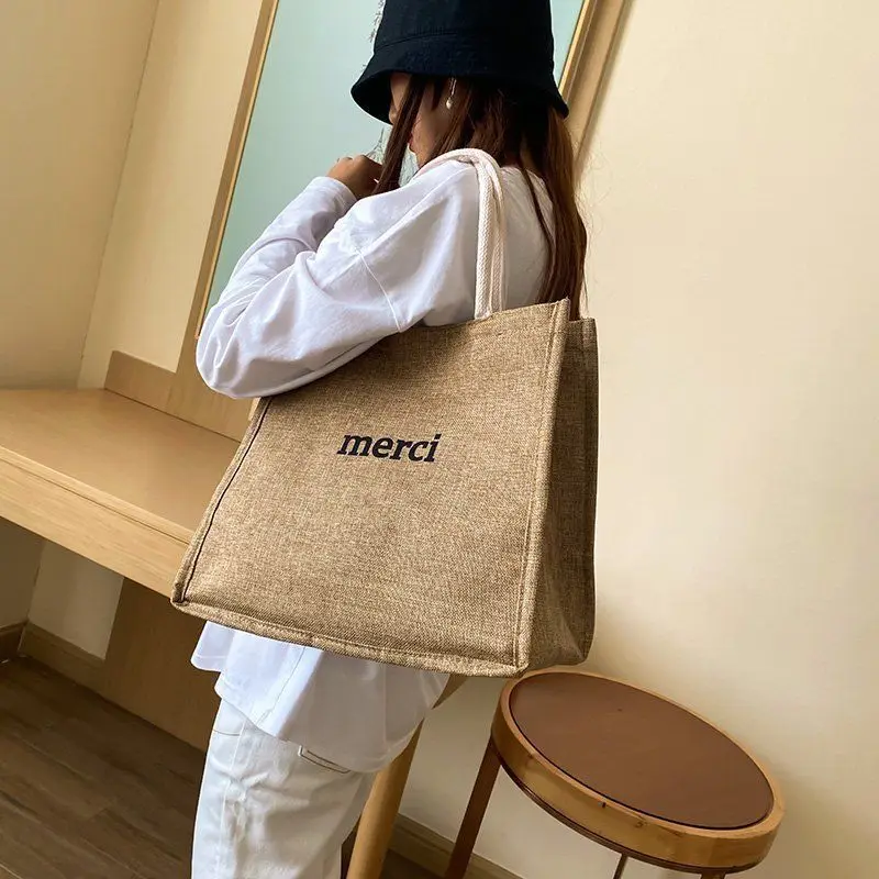 

2021 Simple Canvas Bag Ins Korean Student Art Bucket Bag Small Fresh Female Slanted Bag