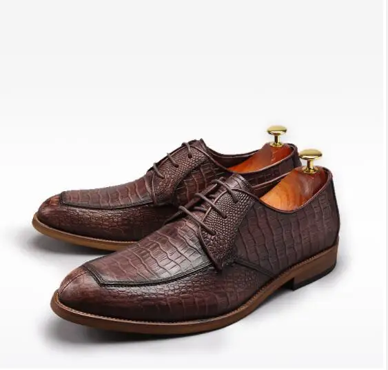 2 цвета Новинка Мужские модельные туфли с узором крокодиловая кожа модные