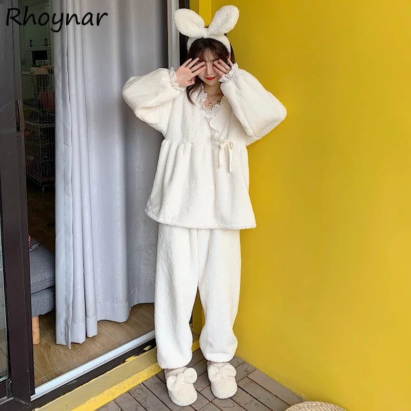 

Пижамный комплект Женский однотонный с длинным рукавом и V-образным вырезом