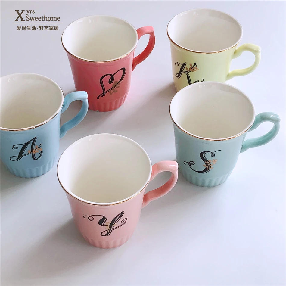 Изысканная Персонализированная керамическая кофейная кружка с алфавитом