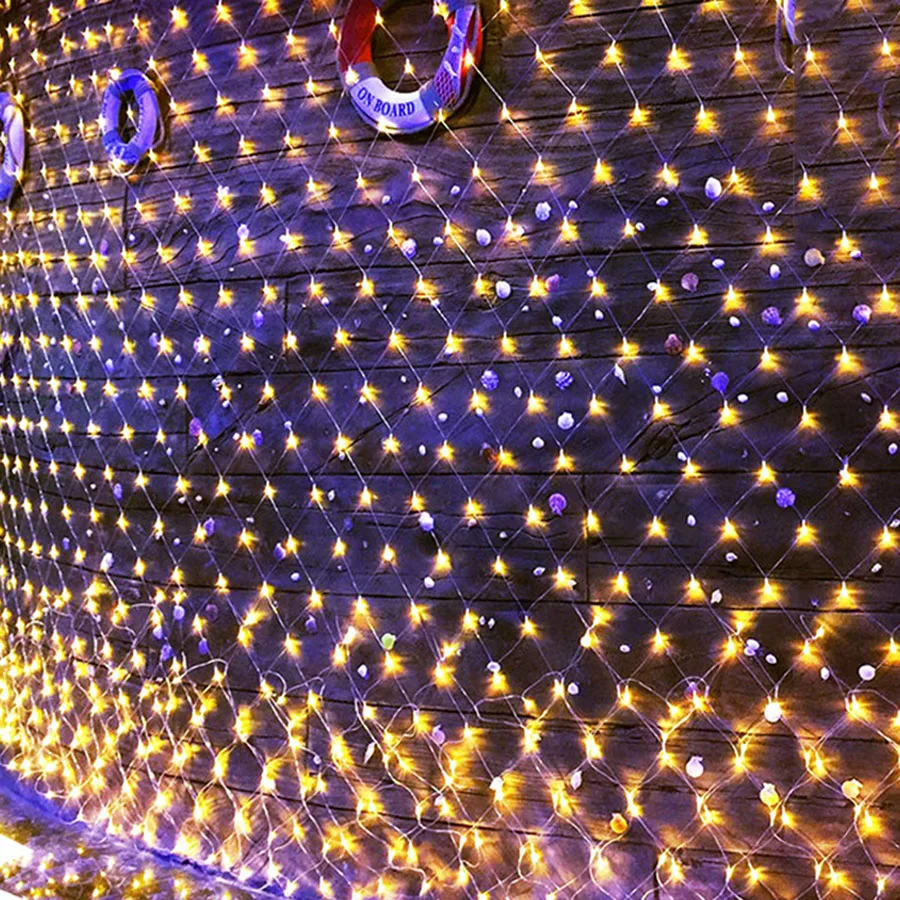 

Holiday Lighting