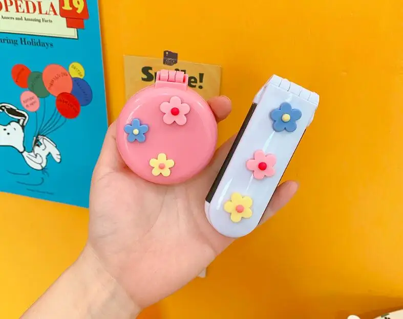 Мультяшная Складная портативная расческа для волос Антистатическая Расческа