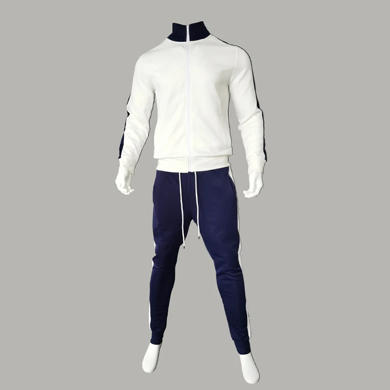 

The new patchwork contrasts the new series of men's fashion casual wear Polyester fabric stand-up collar cardigan and sweatpants