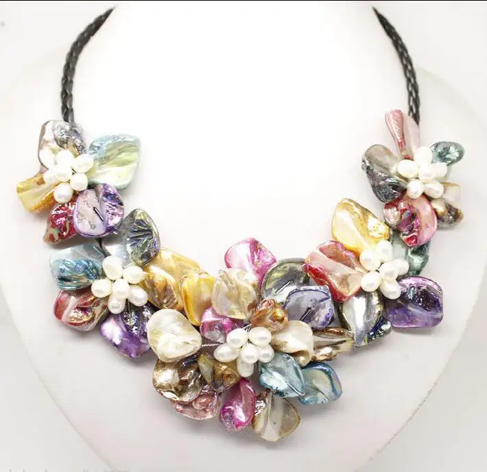 

Hot sale new Style Stunning Multicolor Freshwater Pearl Sea Shell Flower Leather Necklace 18"