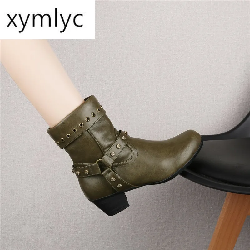 

New 2020 Winter Women Boots Square Heel 5CM Leather Retro Rivet Block High Heels Ankle Boots Plus Size Botas Mujer