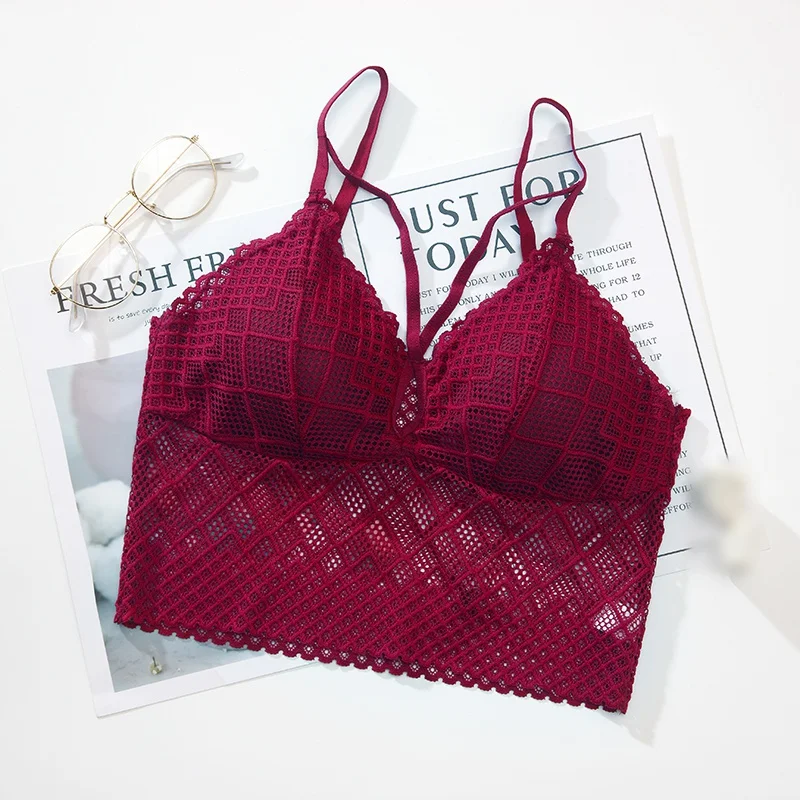 

Бюстгальтер кружевной бесшовный с чашками пуш-ап, 2021