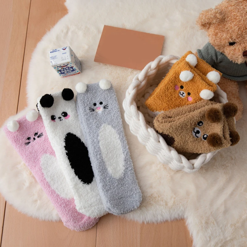 

Модные пушистые Дизайнерские повседневные утепленные носки, осенне-зимние дышащие женские носки, средние Носки из кораллового флиса, 1 пара