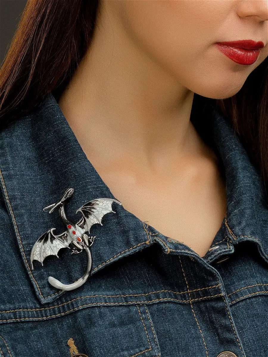 

VCVZ Enamel Charizard Brooches For Women Men Kid Gift Vintage Animal Wing Fly Brooch Hijab Pin Jewelry Collar Clip Scarf Buckle
