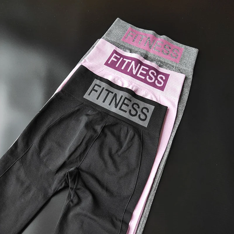 Женские леггинсы с высокой талией Oyoo розовые бесшовные буквенным принтом