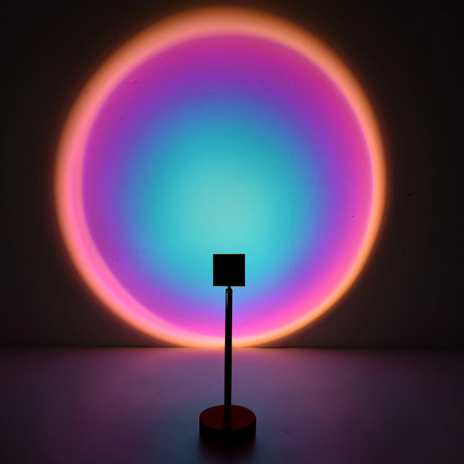 

Sunset Projector Floor Lamp Rainbow Projection Atmosphere Led Night Light Room Table Lamp Bar Cafe Wall Holiday Decoration