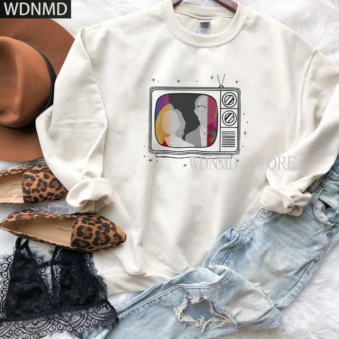 

New Tv Show WandaVision Sweatshirt An Unusual Couple Wanda TV Graphic Crewneck Pullover Scarlet Witch Hoodie Hipster Tops