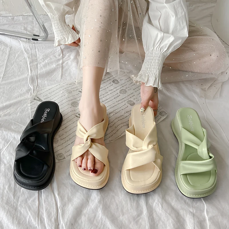 

Slippers Casual Med On A Wedge Summer Women's Shoes Shale Female Beach Platform Slides Pantofle Luxury Soft Sabot 2021 Fashion P