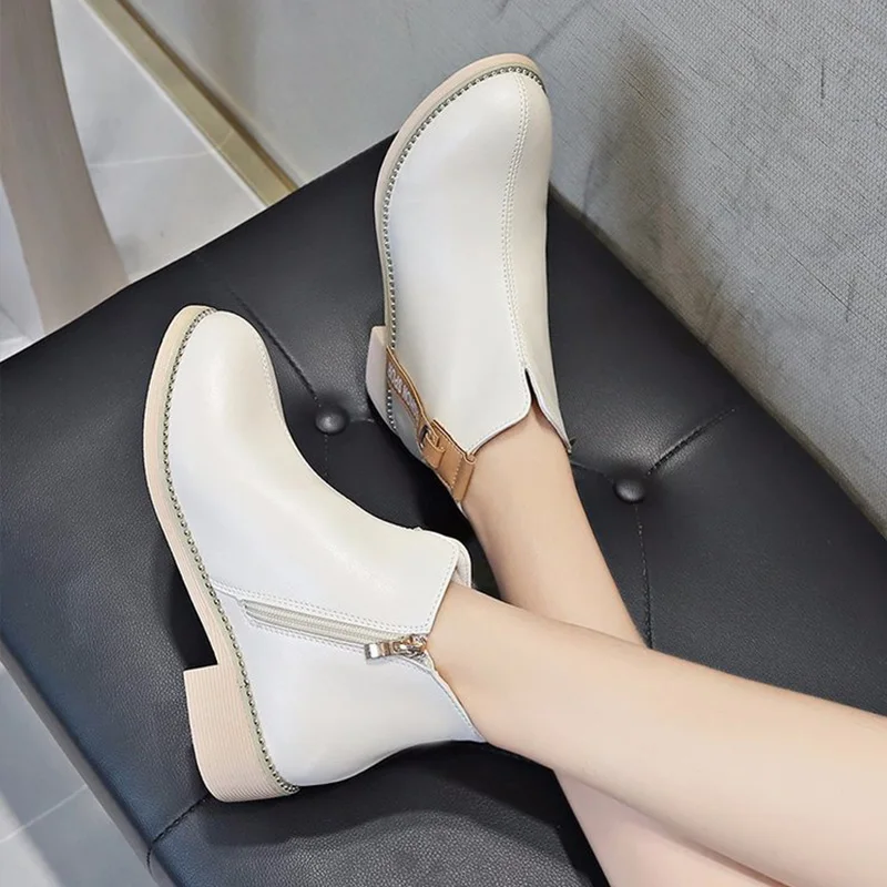 Женские осенние ботильоны на платформе и низком каблуке женские модные