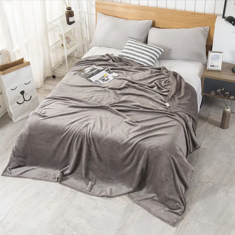 

Hairy Winter White Blanket Bed Covers Home Textile Blanket Bedspread on The Bed Flannel 200x230cm Pink Small Blanket for Kids