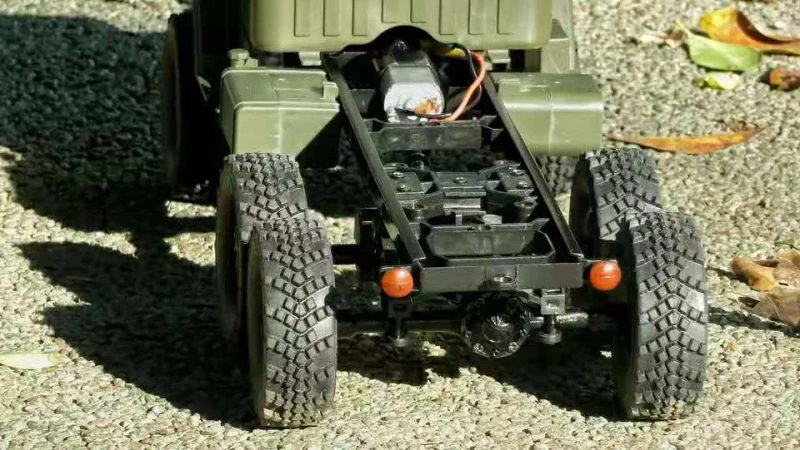 R/C военный грузовик B-3 советская Урал командная машина 2,4G RC автомобиль со светодиодный светильник шасси из сплава играть для 30Minu дистанционного управления автомобиля игрушки