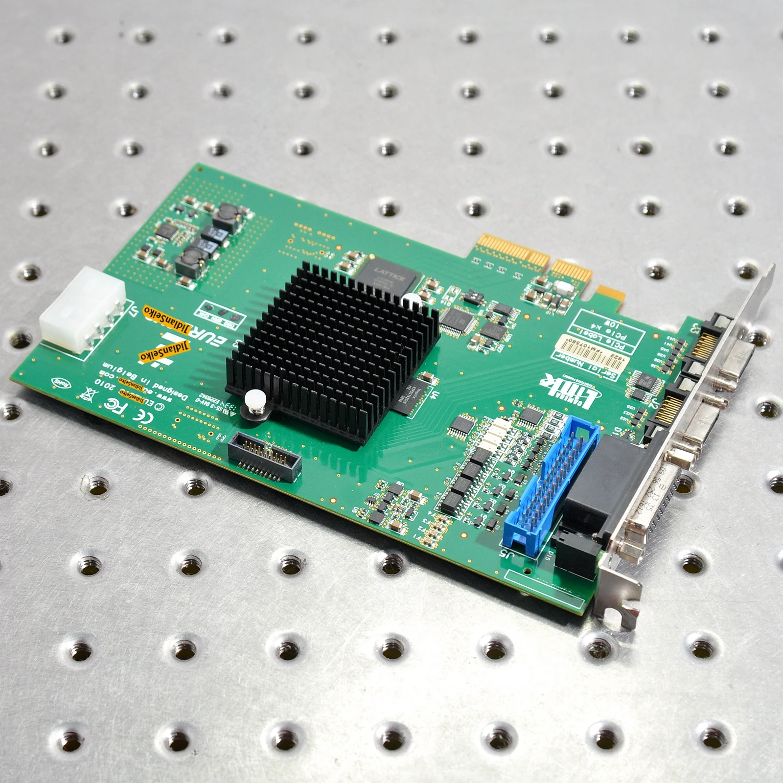 

1622 frame grabber for a single fully configured Camera Link camera