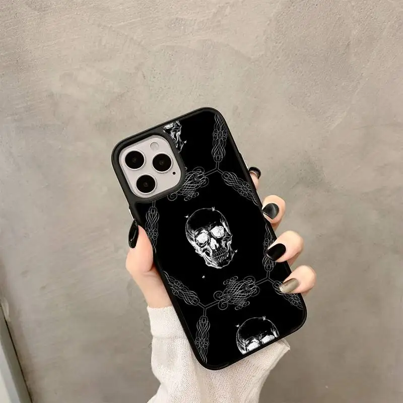 

Pure black lines Simplicity Phone PC&TPU Case For iPhone6 7 8 x 11 12Cover Fundas Coque