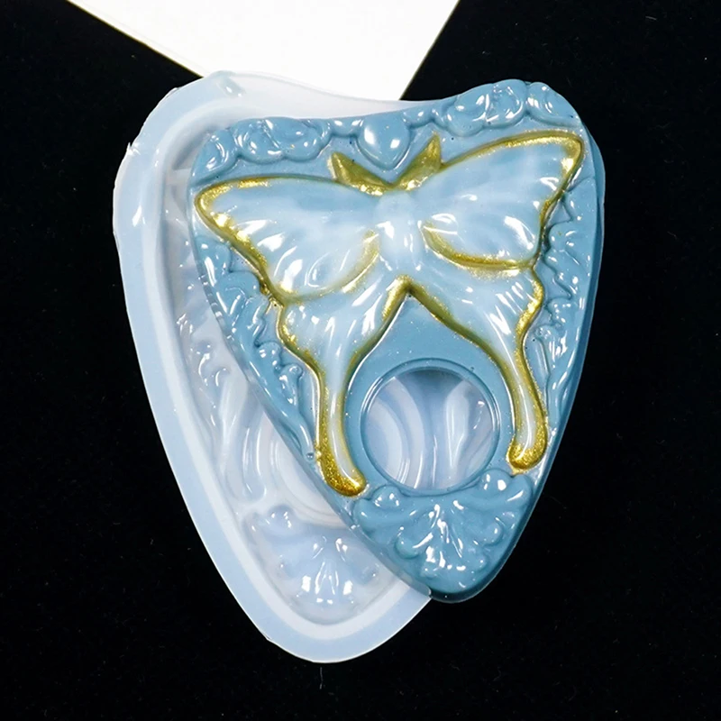 

New Butterfly Pendant Mould Handmade Jewelry DIY Crystal Epoxy Mirror Beautifully Table Pendant Silicone Jewelry Crafts Mold