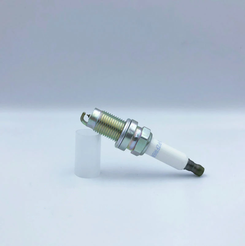 

Car spark plug, Iridio spark plug Audi: A1 / A3 / para VW / for Skoda / superb pzfr6r, the four of you“