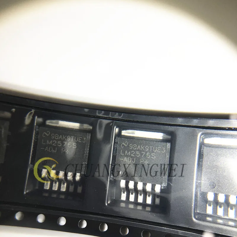 

2pcs LM2576SX-ADJ encapsulate the TO-263 LM2576 step-down voltage stabilizer original products