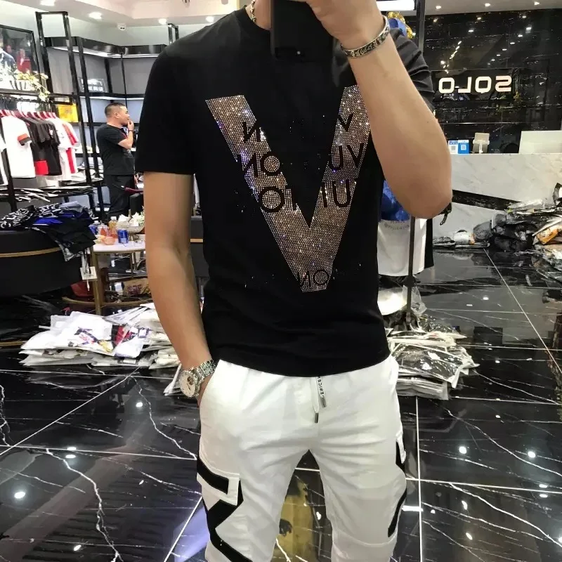 

Men's High-Quality T-Shirt Mercerized Cotton Exquisite V-Shaped Design Diamond Inlay Simple Round Neck Summer Slim Short Sleeve