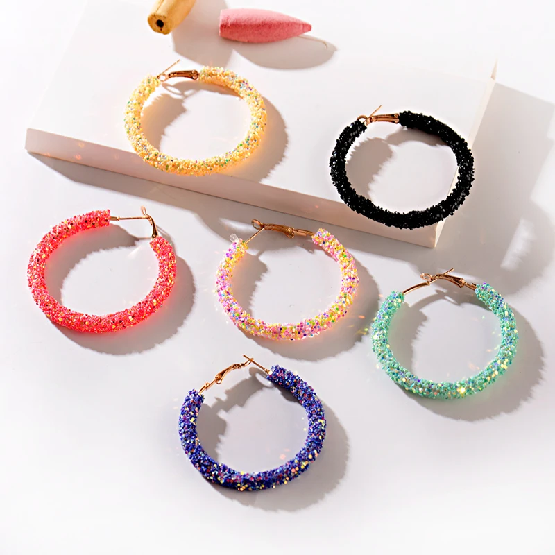 

Korean Fashion Big Circle Sequins Earrings 2020 Summer Simple Sweet Earrings Women Wedding Party Shining Earrings Gift