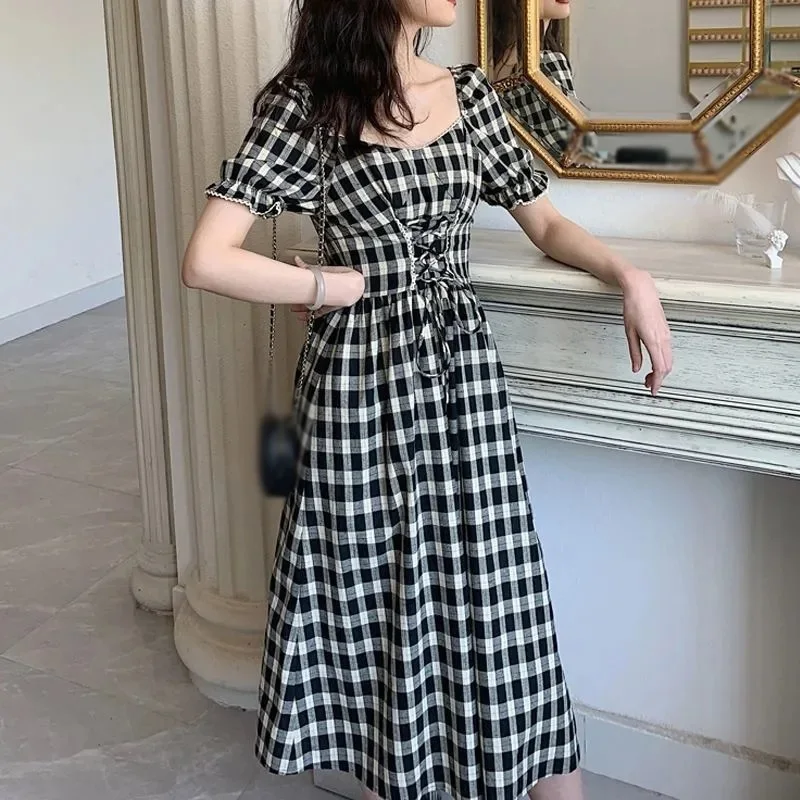 

Женское летнее платье средней длины, модное универсальное платье в корейском ретро-стиле с затягивающей талией, дизайнерское платье