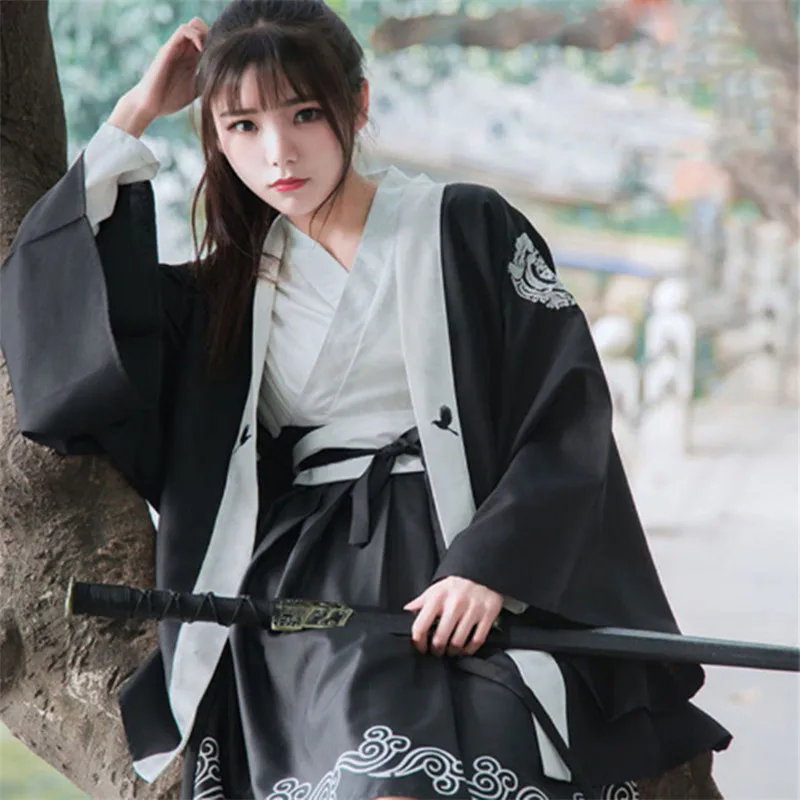 ญี่ปุ่น Bushido ผู้หญิงชุด2ชิ้นเสื้อและชุดขนาดใหญ่ยาวแขนญี่ปุ่นสาว Robe Crane พิมพ์สีขาวและสีดำ