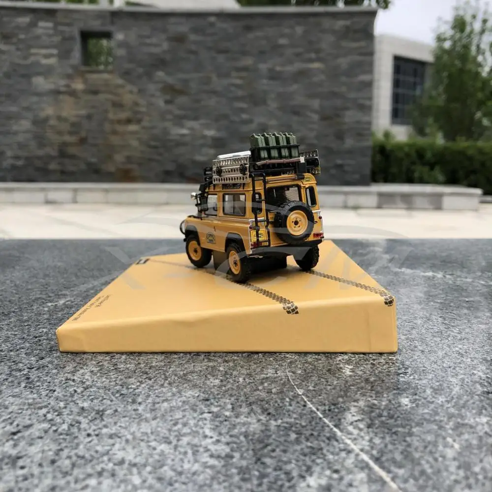 Литая модель автомобиля Почти настоящий защитник 90 &quotКубок с верблюдом&quot