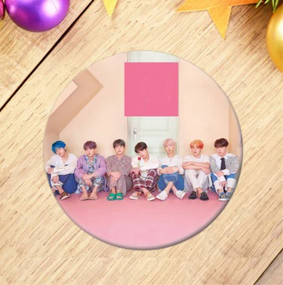 2 шт Kpop Bangtan мальчики альбом брошь, значок на булавке аксессуары для одежды шляпа украшение для рюкзака брошь на заказ булавки - Окраска металла: 327