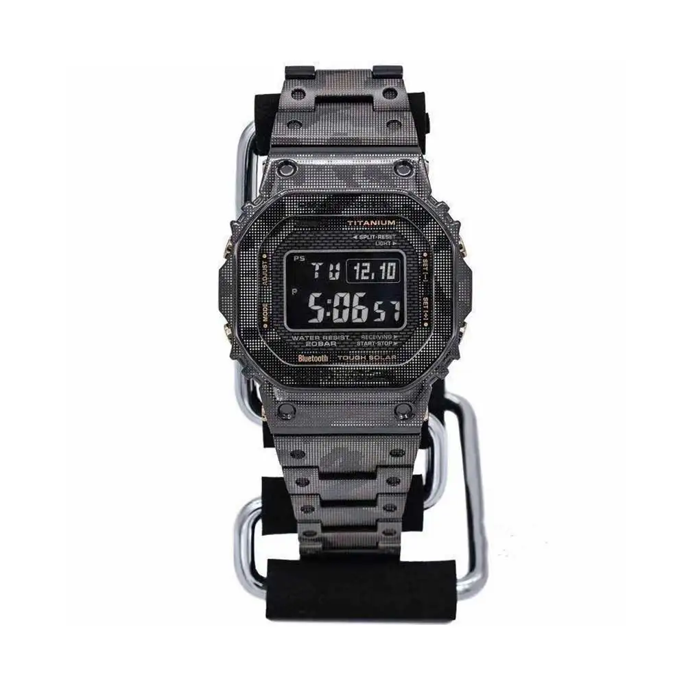 

The popular GMW-B5000 casual fashion LED digital men's watch ice watch electronic steel band watch all functions can be operated