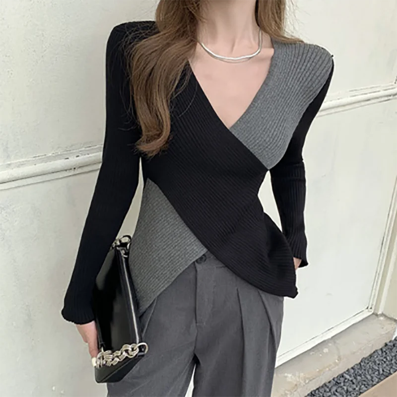 

2021 new women's plus size v-neck contrast sweater spring and autumn long-sleeved bottoming shirt cross-slim top