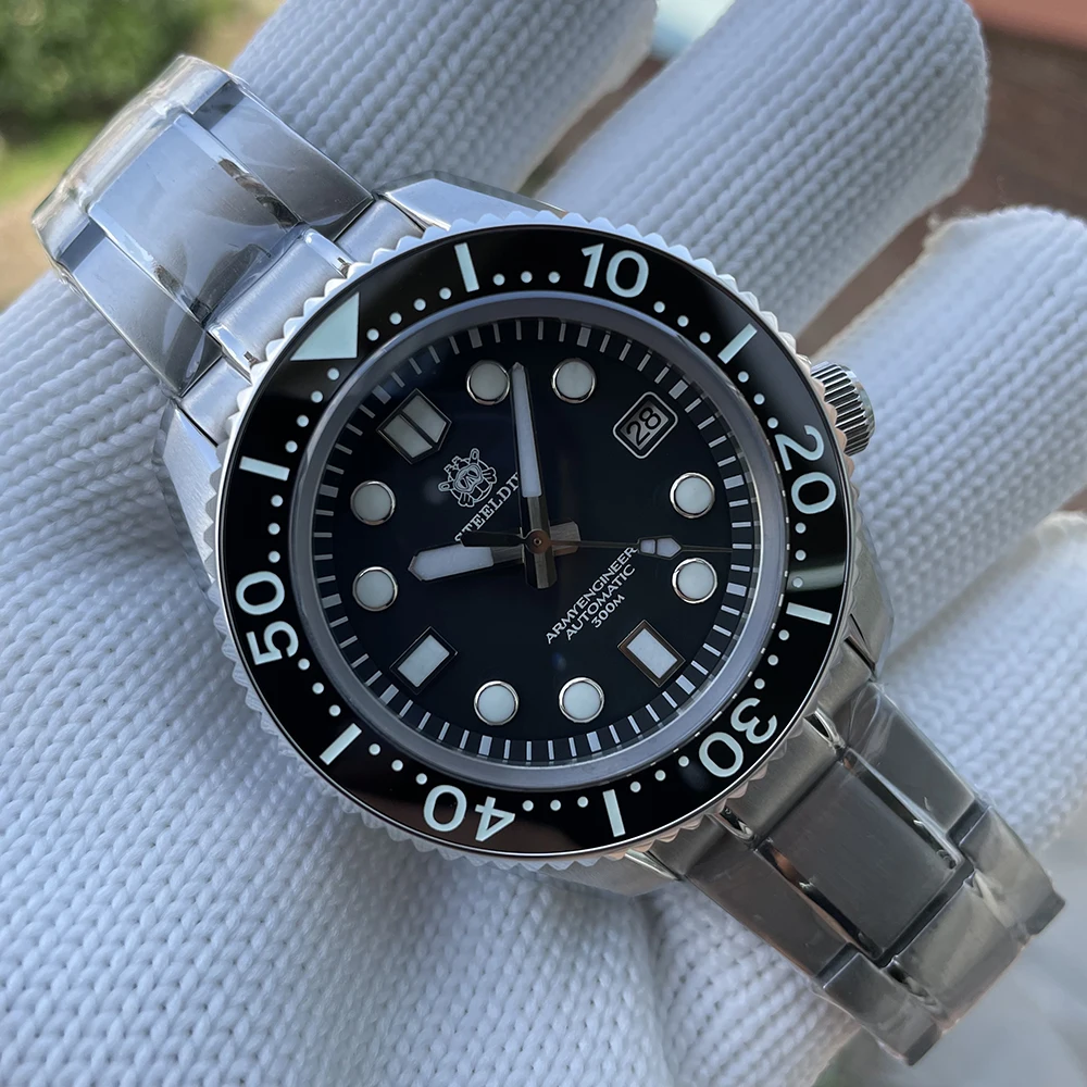 

Steeldive MM SD1968 Automatic Watch Mens Stainless Steel NH35 Sapphire Self Wind Mechanical Diving Watches Luxury Top Brand