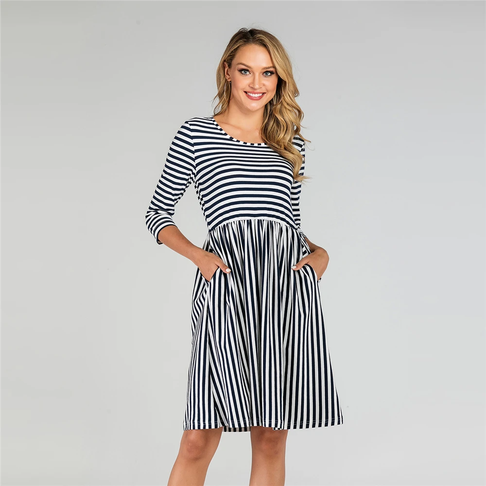 Повседневное Полосатое платье для женщин большого размера с круглым вырезом 3/4