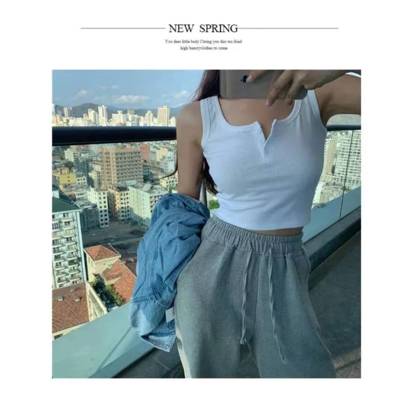 

2021 summer sling female ins tide, wear sleeveless solid color, thin Korean version of the Hong Kong-style blouse, bottoming