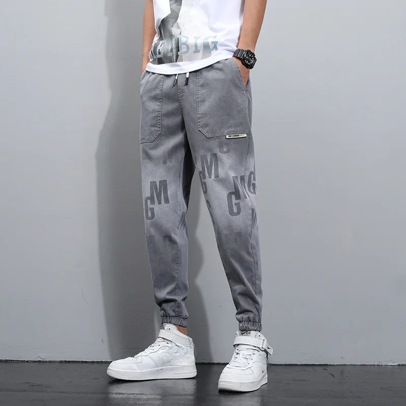 

Men's baggy jeans are available in a variety of colors New summer style high grade elastic baggy broek men's brand