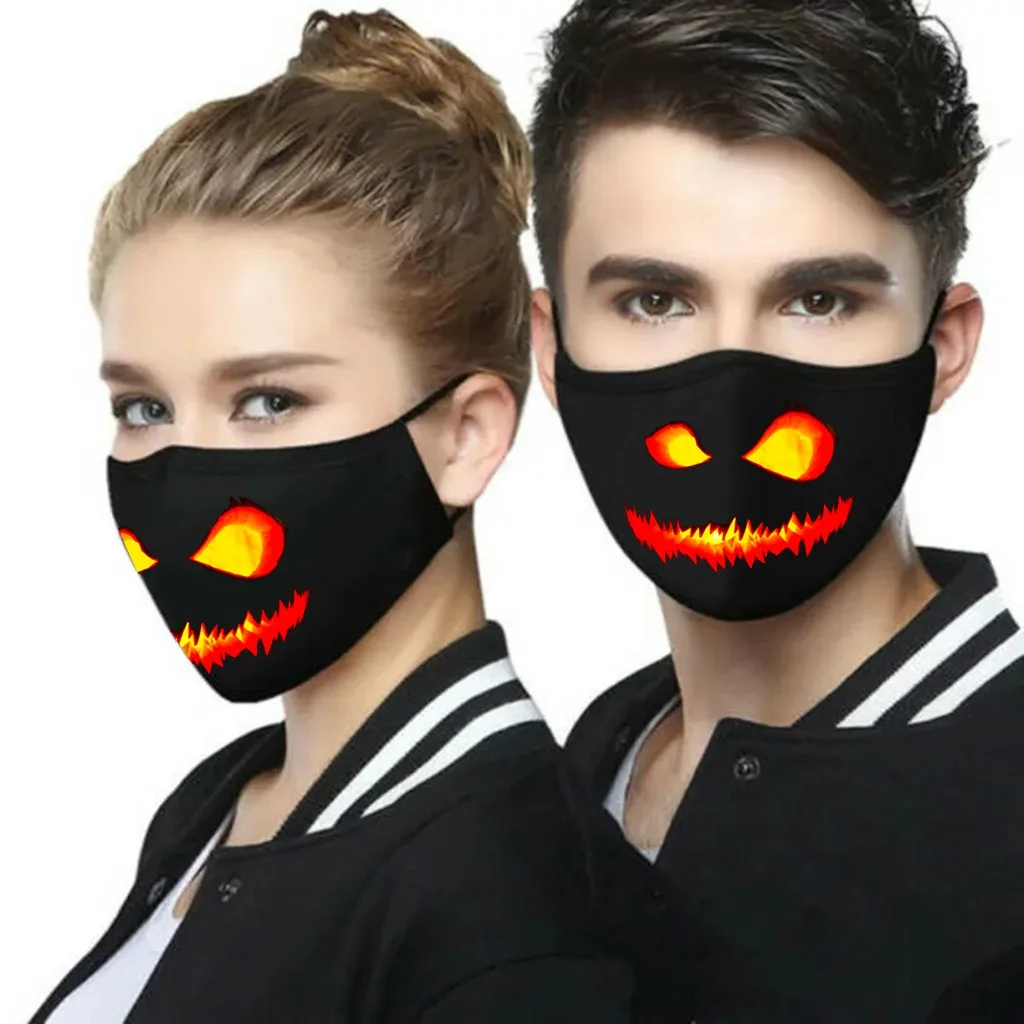 Маска-фильтр с забавными принтами на Хэллоуин можно разместить маску для лица и