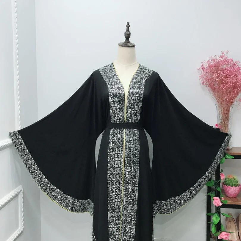 Luxurious Femme Kimono Kaftan Handstudded Robe Dubai Islam Muslim Hijab Dress Abayas Caftan Marocain Qatar Oman Turkey Clothing |