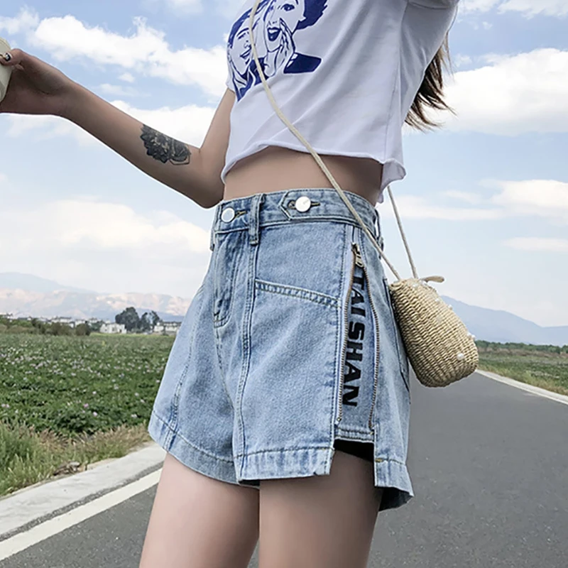 

Vintage Casual Slim Zipper Letters Print Women's Denim Shorts 2021 Summer High Waist Korean Preppy Wide Leg Shorts Jeans JK1125