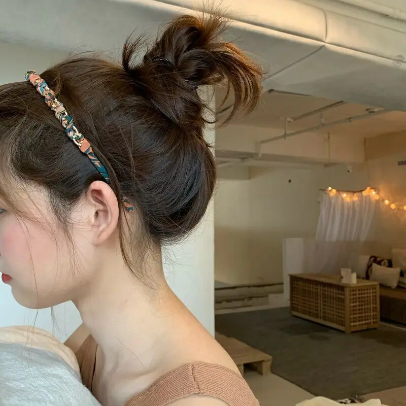 

Korean Modal Rhinestone Headband for Women 2020 New Hair Pressure Headdress
